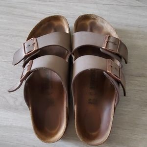 Women mocha birkenstock